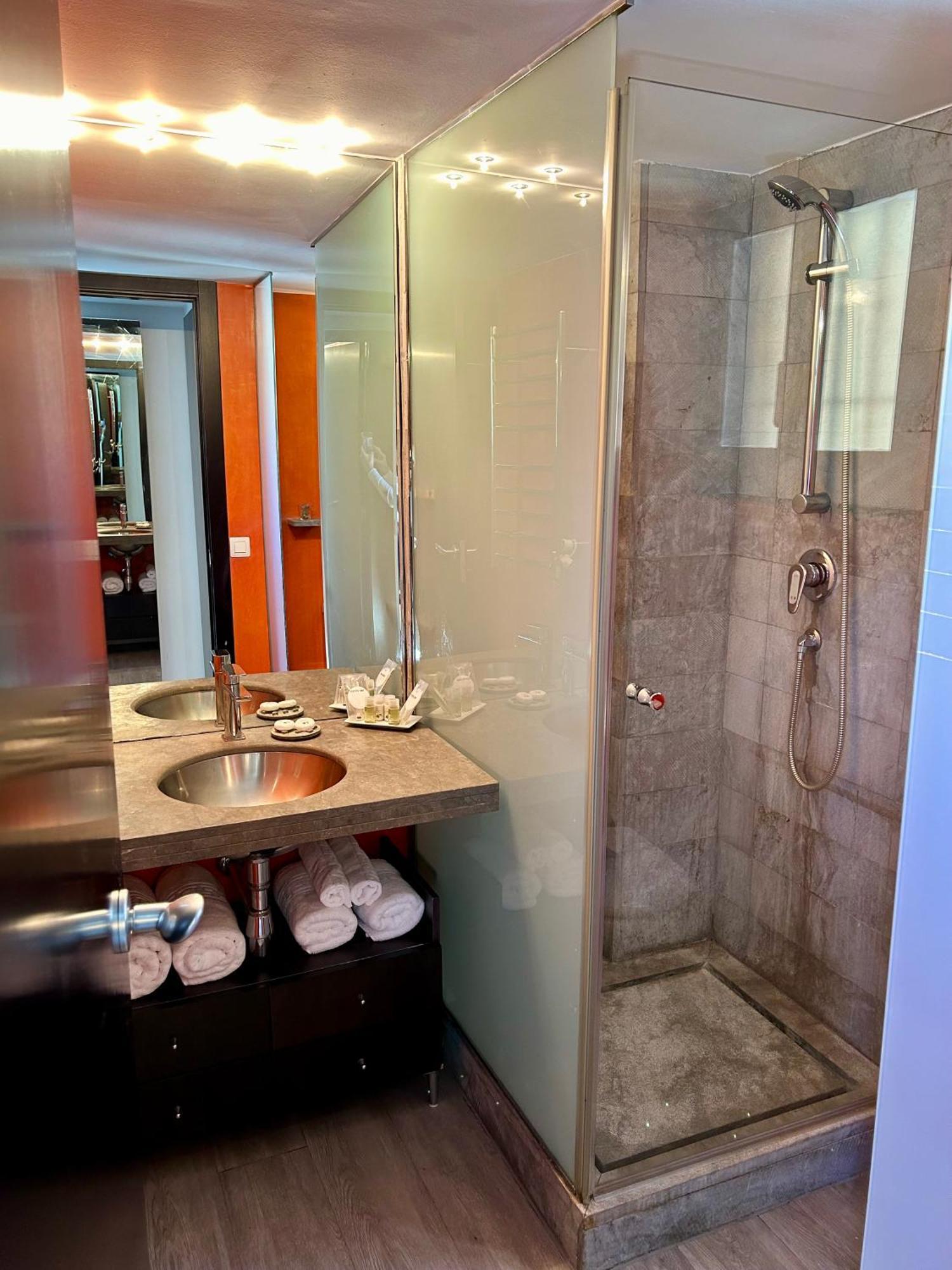 Romanilla Loft Apartment
